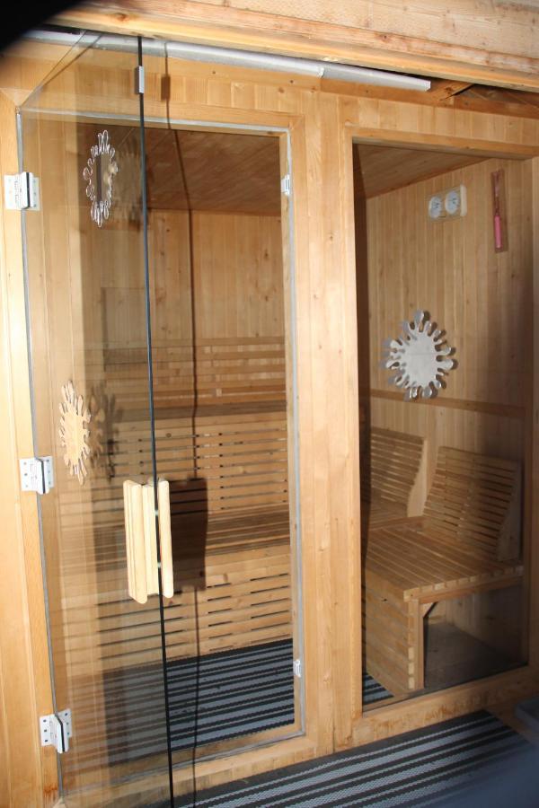 Ferienhaus Winterberg Fuer 12 Personen Sauna Garten Garage Hund Dış mekan fotoğraf